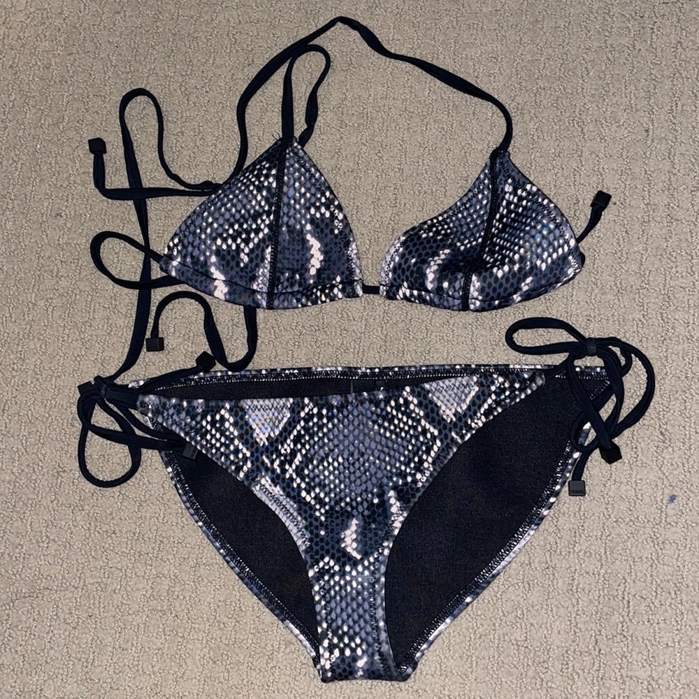 Triangl Snakeskin Bikini